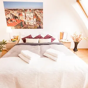 Wenceslas Square Lofts Apartment